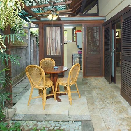 Pondok Agung Bed & Breakfast Nusa Dua  Exterior photo
