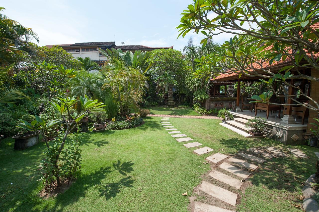 Pondok Agung Bed & Breakfast Nusa Dua  Exterior photo